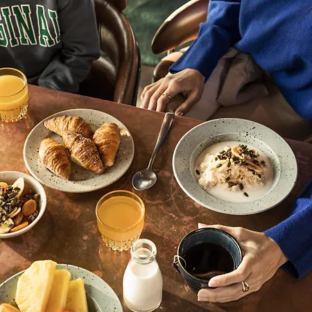 斯堪迪克罗森达尔酒店 酒店 4*